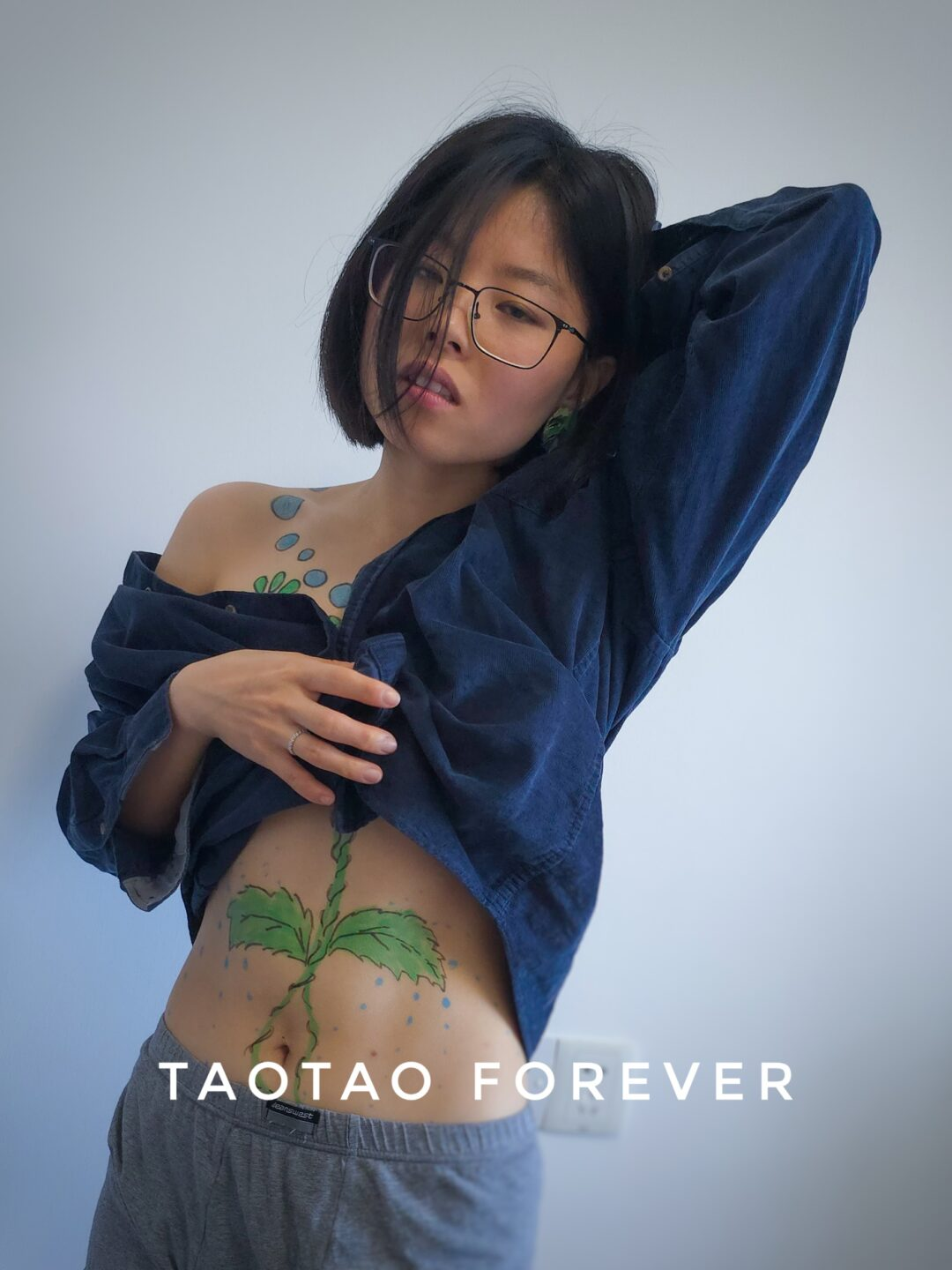 再旧的衣服，Taotao也穿的酷